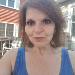 Meet your Posher, Nina